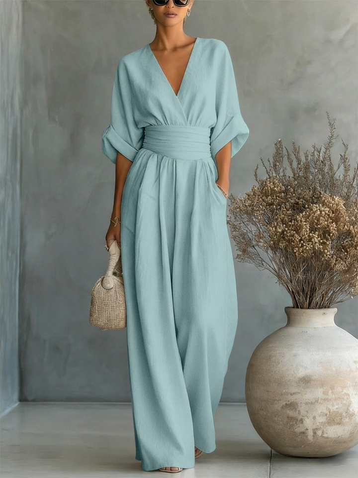 Sofia | Tuta elegante con scollo a V