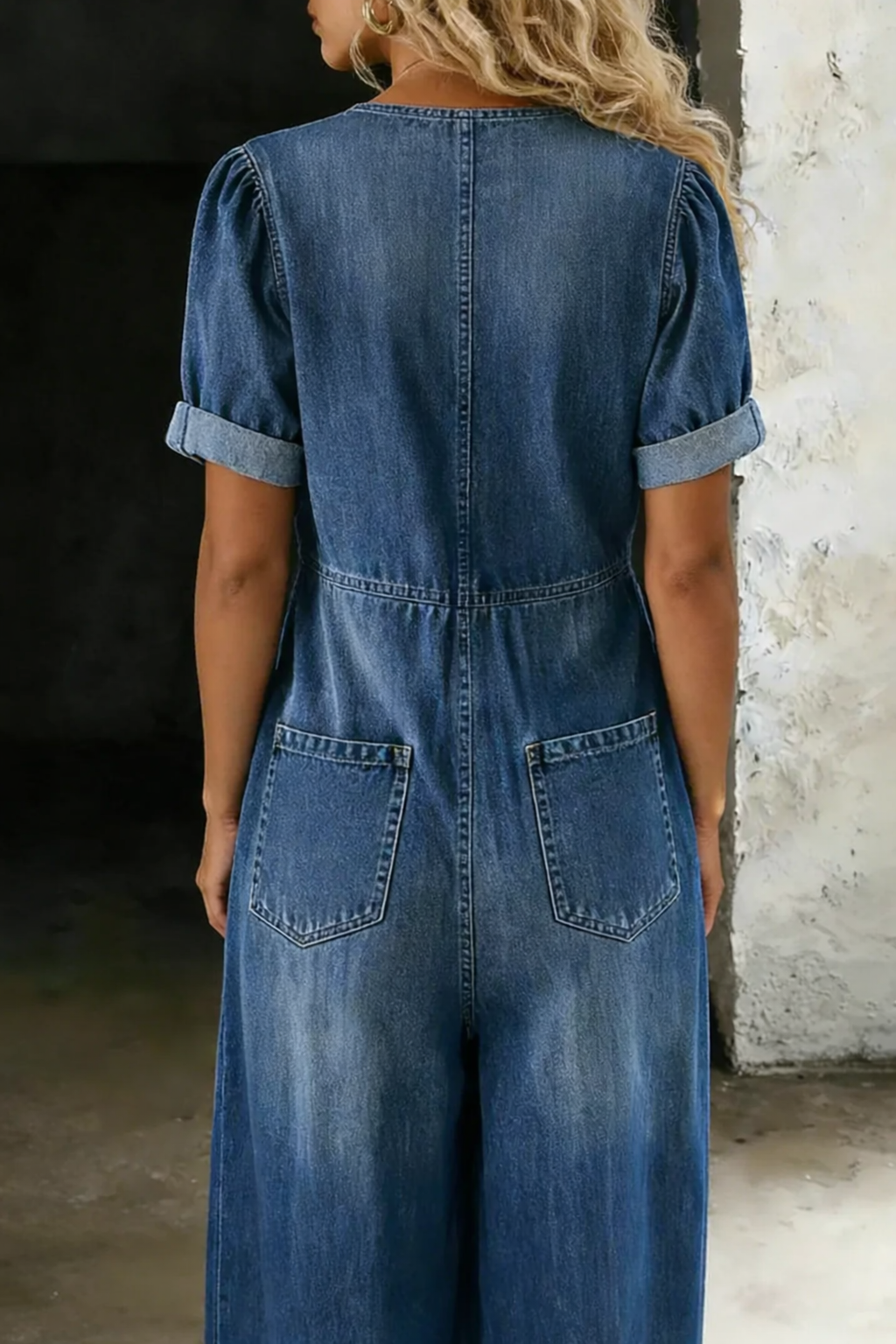 MAYA | TUTA CORTA IN DENIM CON SCOLLO A V