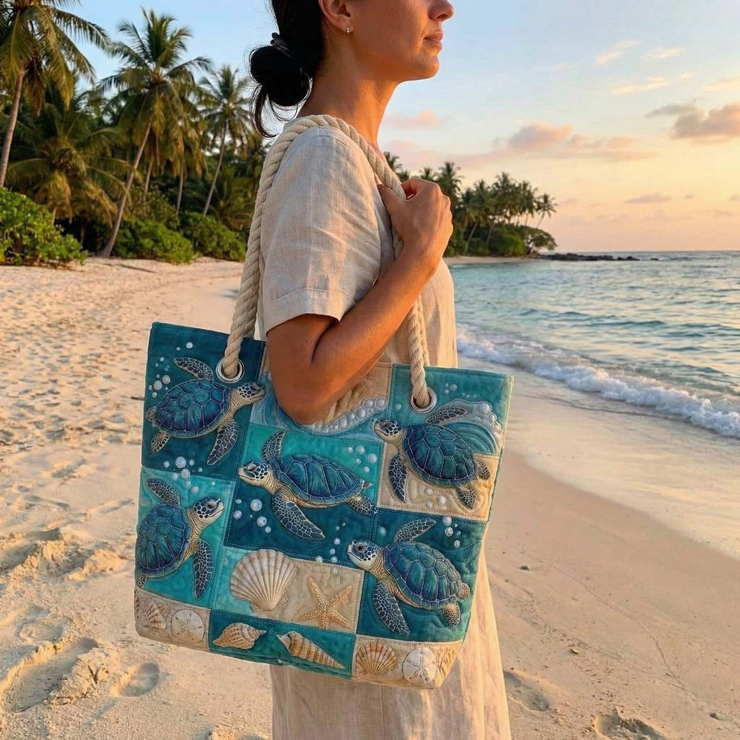 Borsa mare trapuntata Baia delle Tartarughe disponibile nelle misure L e XL