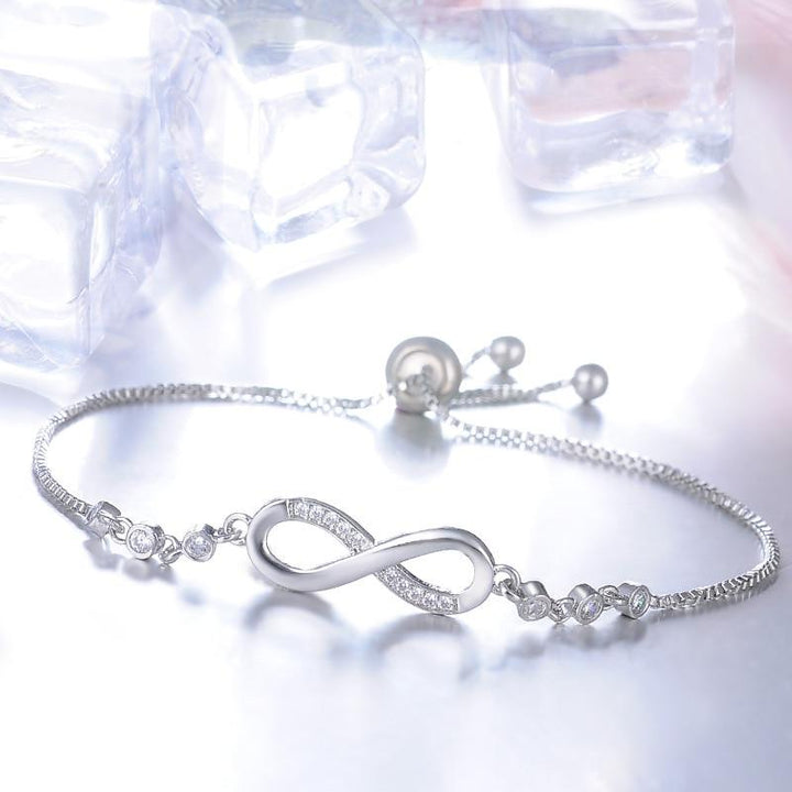 Bracciale con simbolo infinito
