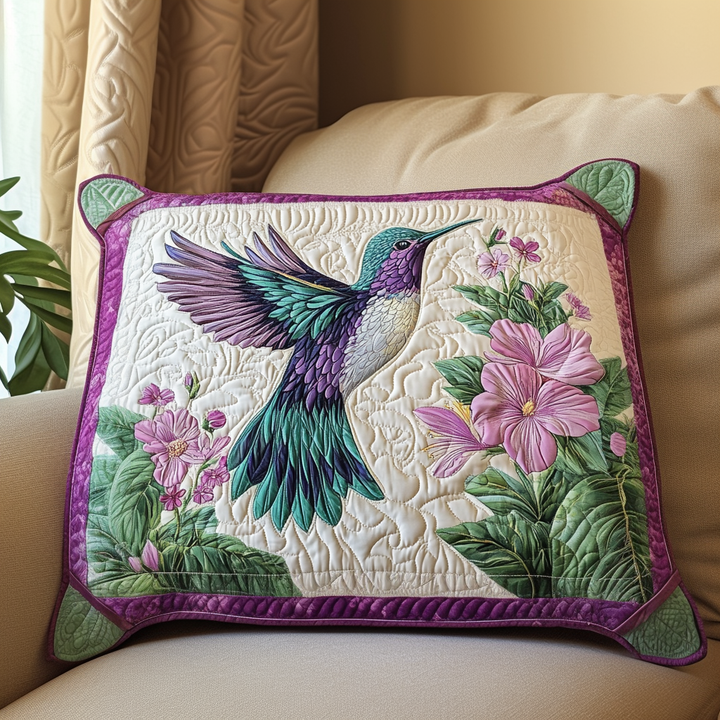 Copricuscino trapuntato con colibrì e fiori NCU0DK7884