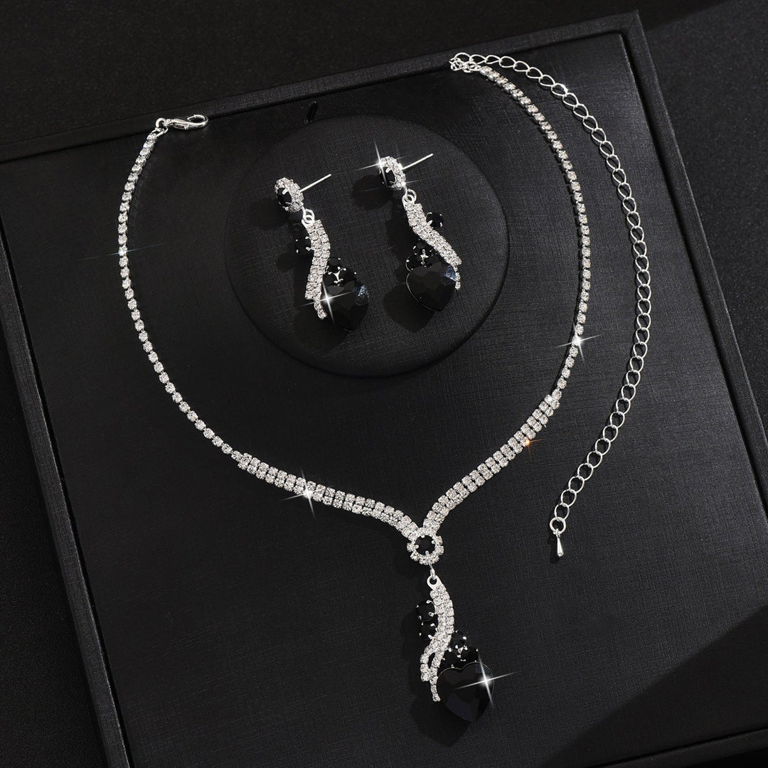 Set collana e orecchini con zirconia