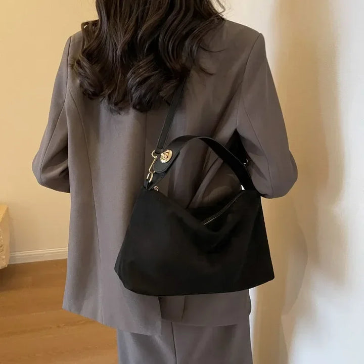 MARIELLE™ – Borsa a Spalla Minimalista