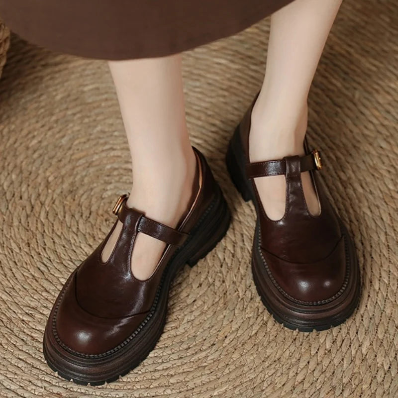 Luna | Scarpe Classiche con Cinturino a T
