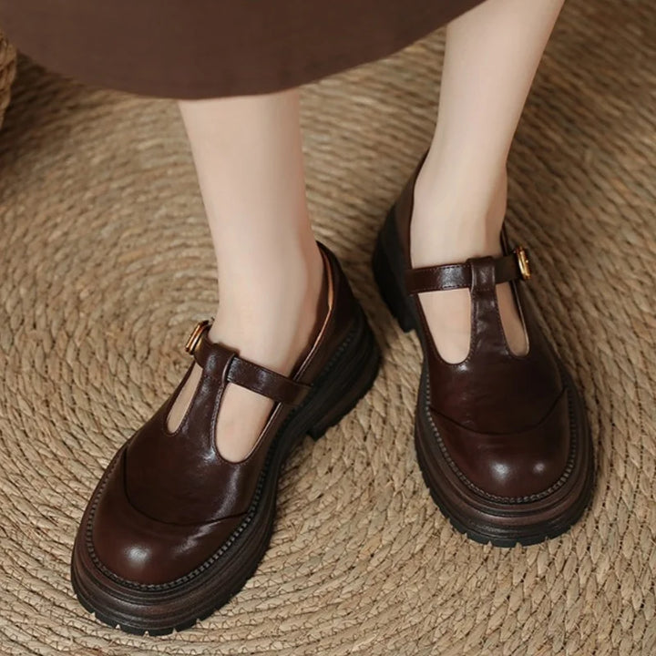 Luna | Scarpe Classiche con Cinturino a T