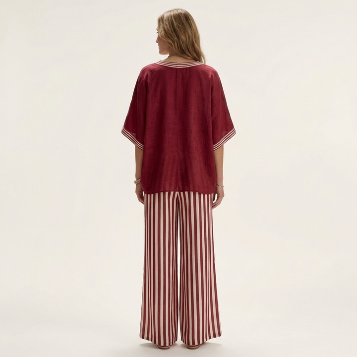 Juliana | Completo con Top a V e Pantaloni a Righe