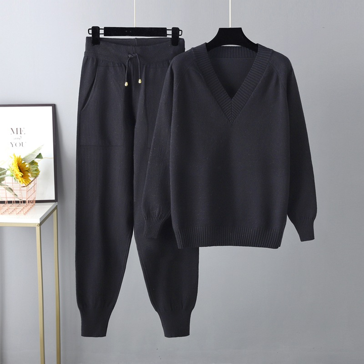Evaris | Completo in maglia a due pezzi
