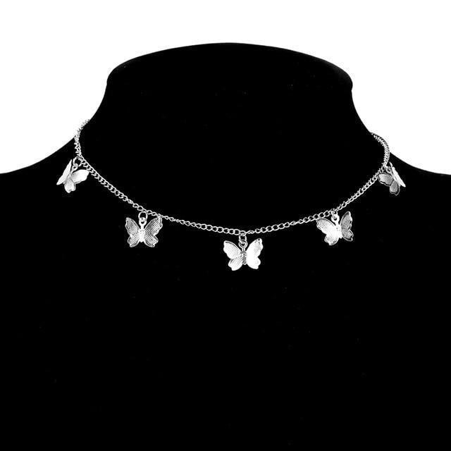Collana con farfalla